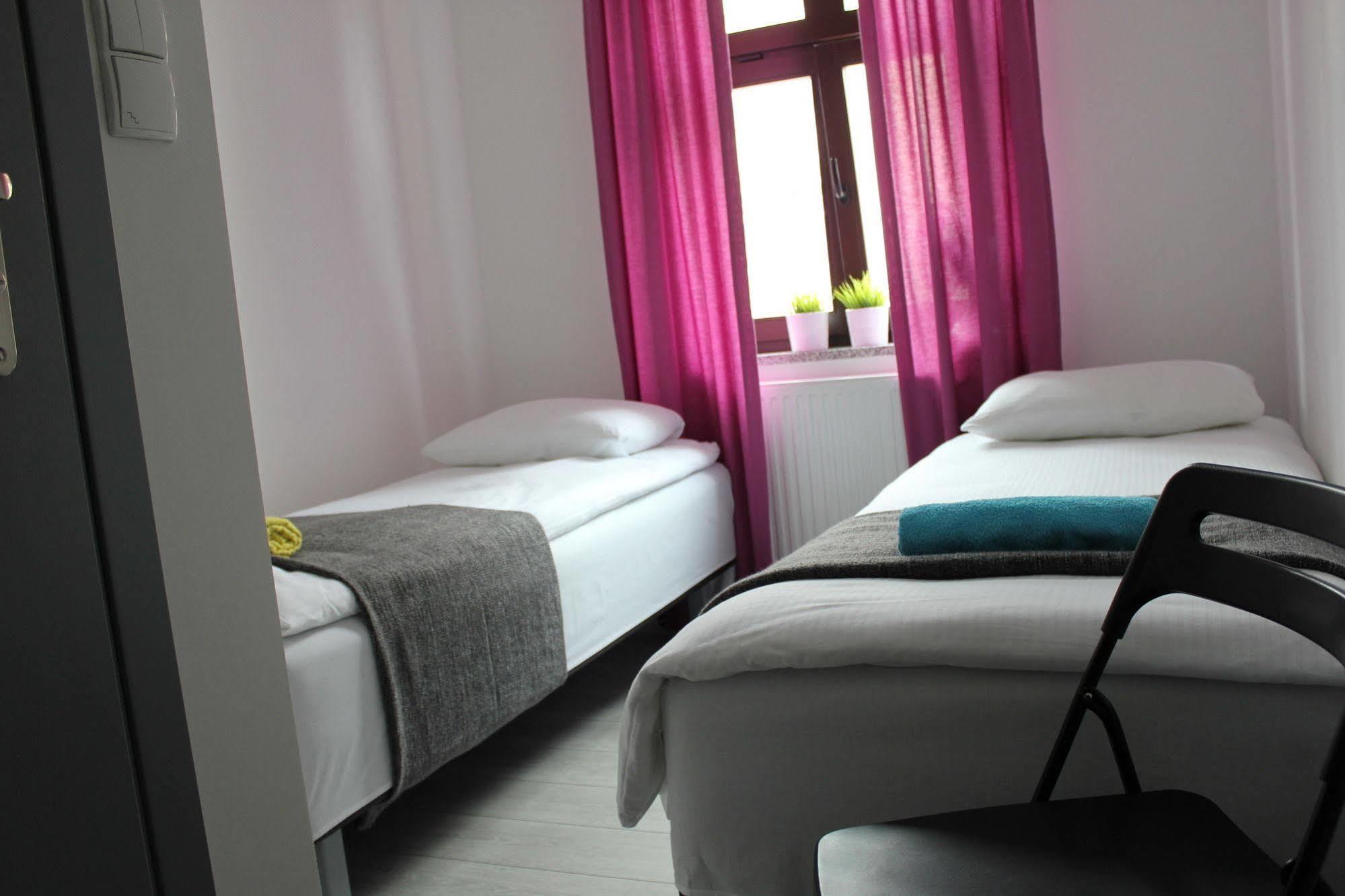 Soda Hostel&Apartments Posen Exterior foto